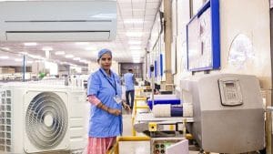 Voltas और Dixon नहीं, इस AC स्टॉक दांव लगा रहे हैं FIIs और DIIs; 3 साल में 260% का रिटर्न, रखें नजर