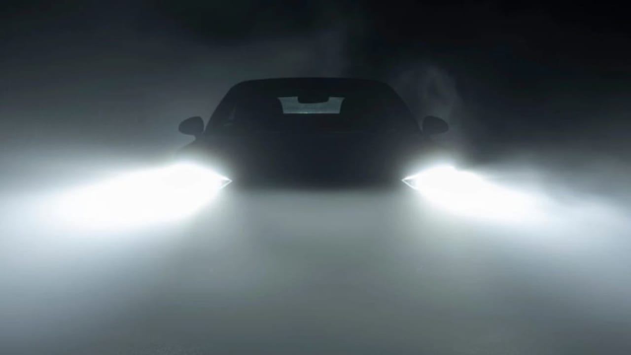 सर्दियों में फिर लौटा घना कोहरा, लंबी ड्राइव पर निकलने से पहले जानें 6 सेफ्टी टिप्स