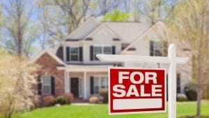 मकान बेचने पर टैक्स कैसे लगता है और किन तरीकों से बचाया जा सकता है, एक्सपर्ट से समझें पूरा गणित