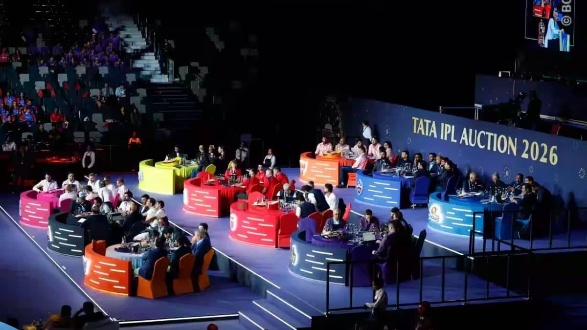 IPL Auction 2026: 10 टीमों ने किन खिलाड़ियों को कितनी रकम में खरीदा, पहले कितनों को किया था रिटेन… देखें पूरी लिस्ट IPL Auction 2026: 10 टीमों ने किन खिलाड़ियों को कितनी रकम में खरीदा, पहले कितनों को किया था रिटेन… देखें पूरी लिस्ट