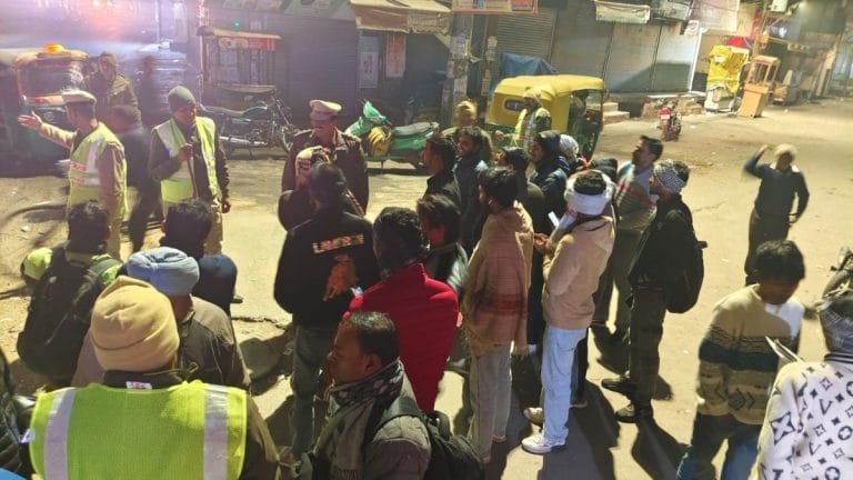 नए साल के जश्न से पहले दिल्ली में चला ऑपरेशन आघात 3.0, सैकड़ों गिरफ्तार; अवैध हथियार और चोरी के सामान जब्त