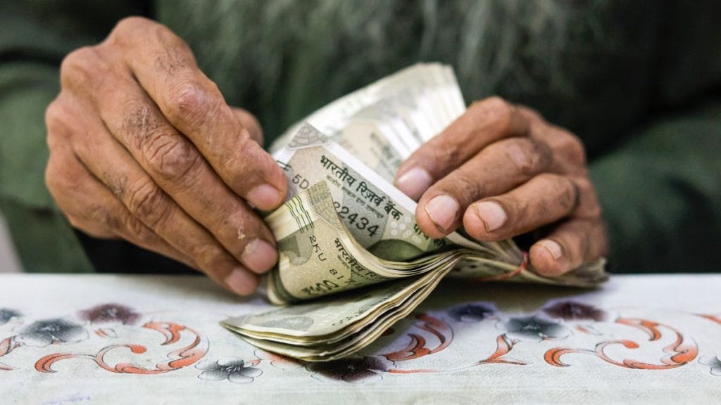 पर्सनल फाइनेंस के 9 Golden Rules, जो आपकी बचत और निवेश दोनों मजबूत करेंगे