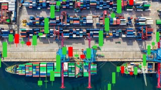 शिपिंग का धंधा बना चोखा, इन 4 स्टॉक की खुल गई लॉटरी, 5 साल में दिया 36000% रिटर्न, रखें नजर