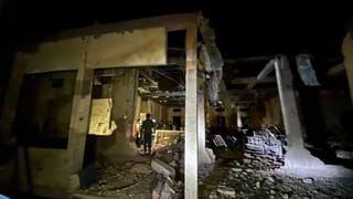 म्यांमार की सेना के रात भर चले हवाई हमले में अस्पताल तबाह, 34 लोग मारे गए और 80 घायल