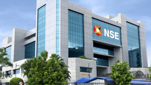 NSE का फरमान, थर्ड-पार्टी लोन नहीं बेच सकते शेयर ब्रोकर, रिसर्च एनालिस्ट रजिस्ट्रेशन भी नहीं देता छूट