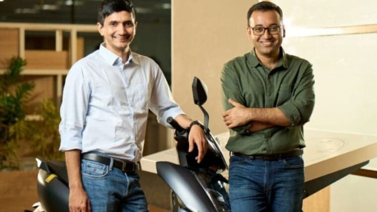 गुजरात के इस लड़के ने लाई EV सेक्टर में क्रांति, IIT से की पढ़ाई, दोस्त के साथ मिलकर बनाया Ather Energy