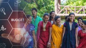 चुनावी राजनीति में महिलाएं बन चुकी है तुरूप का इक्का; बजट में कैश इंसेंटिव से लेकर बिजनेस वुमेन बनने का खुल सकता है रास्ता