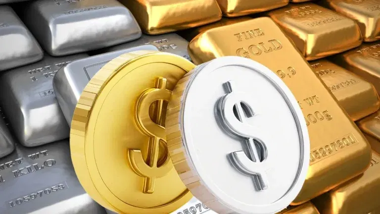 Gold-Silver Price Today: सोने- चांदी की कीमतों में गिरावट, गोल्ड 157630 तो 255710 रुपये पर पहुंची सिल्वर की कीमत, देखें ताजा भाव