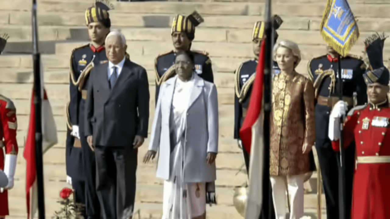 Republic Day 2026: परेड में छाया मेक इन इंडिया टैंक, मिसाइल और ड्रोन ने बढ़ाया देश का मान; तस्वीरों में देखें