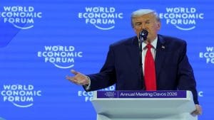 ट्रंप के खिलाफ यूरोपीय संसद का बड़ा फैसला, रोक दिया अमेरिका के साथ होने वाली ट्रेड डील पर काम