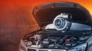 एक्सीलेरेटर दबाने पर भी नहीं दौड़ रही कार? टर्बो खराब होने के ये हैं संकेत, जानें कैसे करें देखभाल