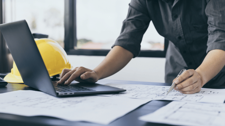 टियर-3 कॉलेज के स्टूडेंट ने 12 लाख सैलरी को 2 साल में ₹24 LPA तक पहुंचाया, जॉब भी नहीं बदली, शेयर की जर्नी स्टोरी