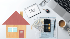 अपना घर खरीद लिया या किराए पर रहते हैं? दोनों के लिए हैं अलग इनकम टैक्स नियम, जानें कैसे हो सकती है बचत