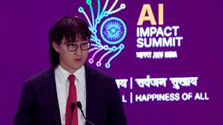 19 की उम्र में स्टार्टअप, 28 में अरबपति; कौन हैं अलेक्जेंडर वांग जिनकी AI की दुनिया में हर तरफ है चर्चा ?