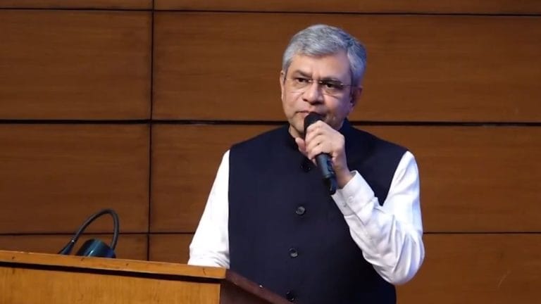 अब केरल कहलाएगा ‘केरलम’, अहमदाबाद मेट्रो का होगा विस्‍तार, मोदी कैबिनेट ने ₹12236 करोड़ के इन प्रस्तावों को दी मंजूरी