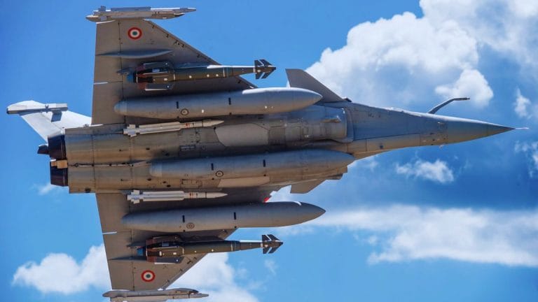 ₹3.25 लाख करोड़ की डील से मिलेंगे 114 राफेल, वायुसेना को बड़ा बूस्ट, चीन-पाक की चुनौती के बीच सरकार की बड़ी तैयारी