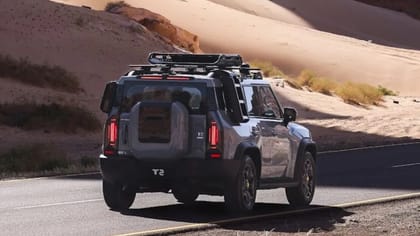 ऑटोमोबाइल सेक्टर में नई एंट्री की तैयारी, JSW Motors ने जारी किया पहली SUV का टीजर; दिवाली तक लॉन्च होने की संभावना