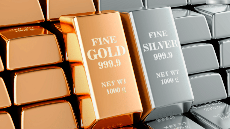 Gold-Silver Price Today 09-03-2026: हफ्ते के पहले ही दिन टूटी चांदी, सोना हुआ महंगा; जानें नई कीमतें