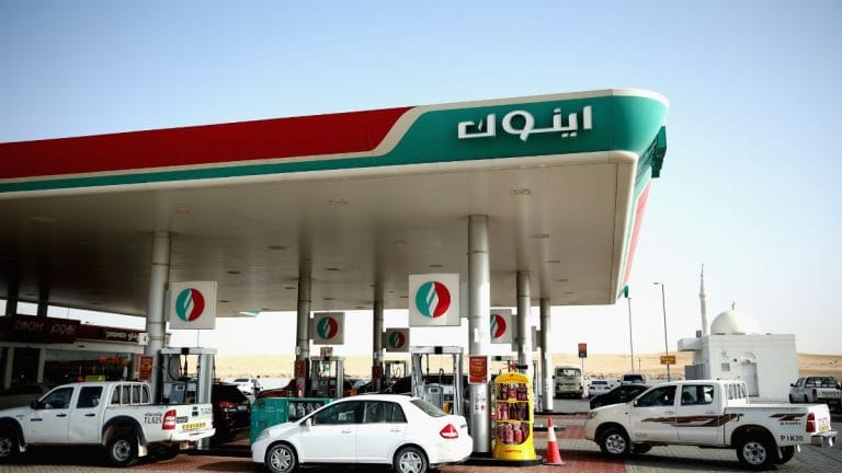 ईरान युद्ध से तेल का ‘बादशाह’ भी नहीं बच पाया, UAE में एक झटके में बढ़े पेट्रोल- डीजल के 50 रुपये तक दाम