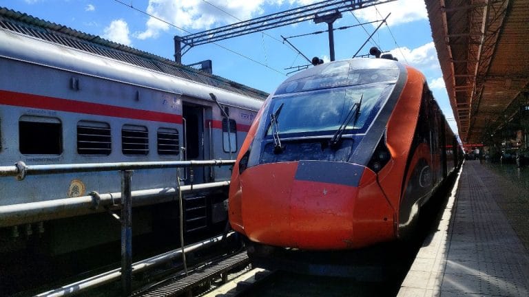 ट्रेन गई छूट या देर से किया कैंसिल तो नहीं मिलेगा रिफंड, 1 अप्रैल से बदल जाएंगे नियम; जानें कितना होगा नुकसान