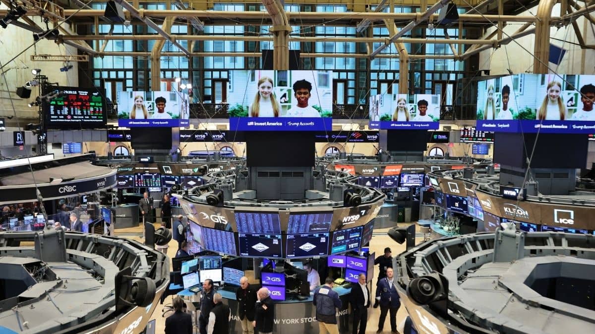 गिरावट के साथ खुला अमेरिकी स्टॉक मार्केट, क्रूड की कीमतों में तेजी गिरावट के साथ खुला अमेरिकी स्टॉक मार्केट, क्रूड की कीमतों में तेजी