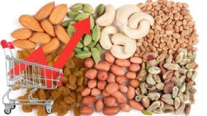 पश्चिम एशिया संकट से ड्राई फ्रूट्स के दाम में उबाल, 50 फीसदी तक बढ़ी कीमतें, जानें बाजार का हाल