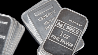 Silver Price Today: 2 अप्रैल को चांदी की कीमतों में कितना बदलाव, जानें दिल्ली-पटना समेत आपके शहर में क्या है भाव