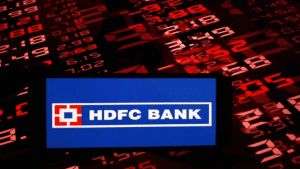 1 महीने में 20% तक टूट चुके हैं HDFC Bank के शेयर, मार्च तिमाही में FIIs ने भी 3% से ज्यादा घटाई हिस्सेदारी
