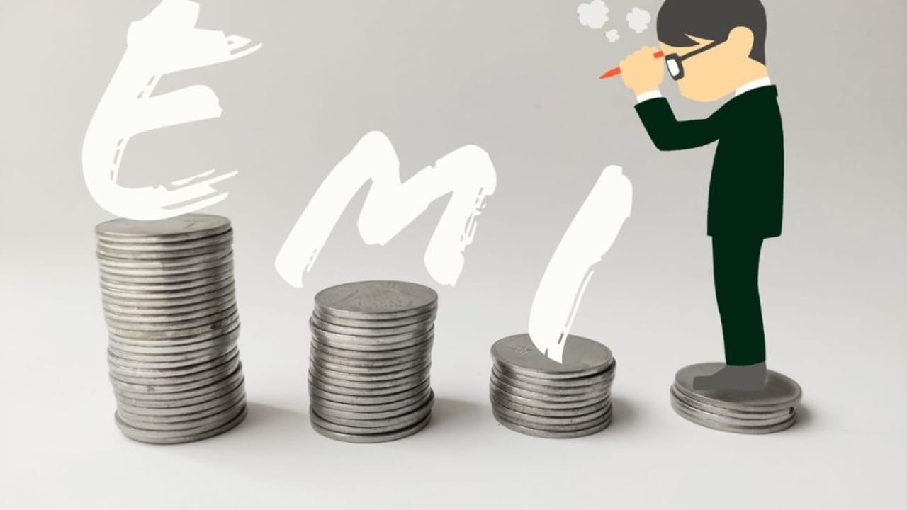 कम EMI के चक्कर में न फंसे, जानें कैसे बढ़ जाता है लोन का कुल खर्च