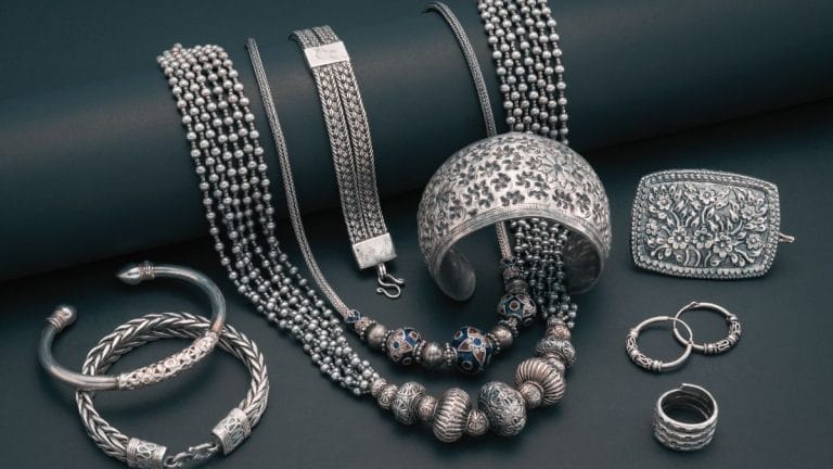 सिल्वर बेचने वालों के लिए राहत, MMTC PAMP देगा बेहतर कीमत; इन स्टोर पर लॉन्च की नई सर्विस