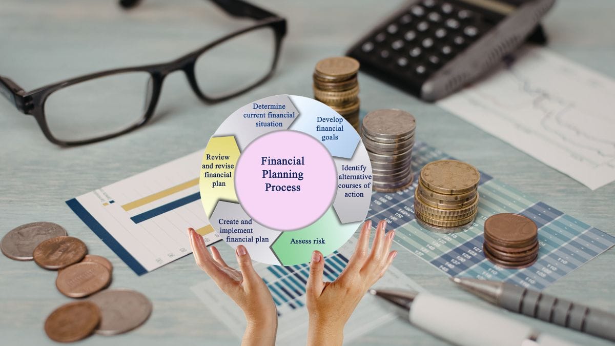 केवल रूल ऑफ 72 ही नहीं ये 8 फॉर्मूले भी हैं कमाल के, बैंक अकाउंट में बढ़ते जाएंगे पैसे