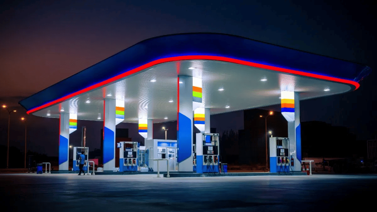 पेट्रोल-डीजल पर लागू हो जाए GST तो कितनी सस्ती हो जाएगी कीमत? आम आदमी को मिल सकती है बड़ी राहत पेट्रोल-डीजल पर लागू हो जाए GST तो कितनी सस्ती हो जाएगी कीमत? आम आदमी को मिल सकती है बड़ी राहत