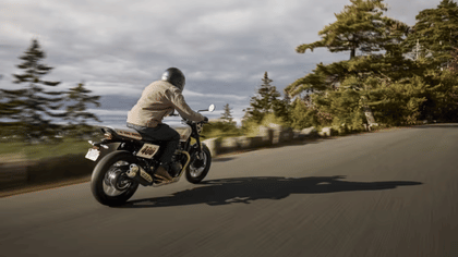 भारत में लॉन्च हुई नई Triumph Tracker 400, कीमत 2.46 लाख रुपये; चेक करें फीचर्स और स्पेसिफिकेशन