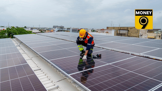 भारतीय सोलर आयात पर USA लगाएगा 123% एंटी-डंपिंग ड्यूटी, इन कंपनियों पर सीधा असर, सोमवार को रखें नजर