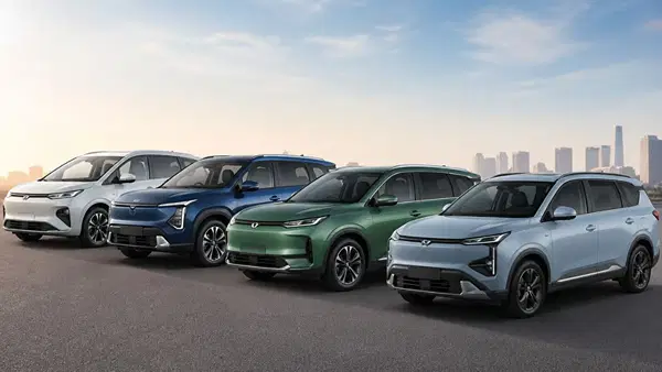 25 लाख में कौन-सी 3-रो EV है बेस्ट? VinFast, Mahindra और Kia में कौन मार रही बाजी 25 लाख में कौन-सी 3-रो EV है बेस्ट? VinFast, Mahindra और Kia में कौन मार रही बाजी