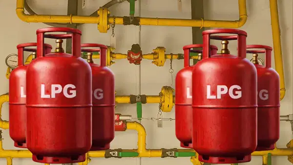 1 जून से LPG नियमों में बड़े बदलाव, एक घर में मिलेंगे सिर्फ एक गैस कनेक्शन, रिफिल-सब्सिडी से जुड़े रूल भी बदले 1 जून से LPG नियमों में बड़े बदलाव, एक घर में मिलेंगे सिर्फ एक गैस कनेक्शन, रिफिल-सब्सिडी से जुड़े रूल भी बदले