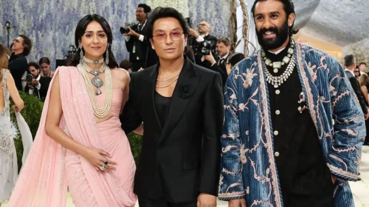 Met Gala 2026: भारतीय सितारों ने रेड कार्पेट पर बिखेरा परंपरा और ग्लैमर का जादू, इन हस्तियों ने लूटी महफिल