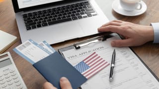 भारतीयों के लिए खुशखबरी! लॉन्च हुआ ‘America First’ वीजा सिस्टम, इन प्रोफेशनल्स को मिलेगा सीधा फायदा