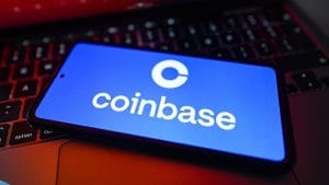 Coinbase ने 14% कर्मचारियों को निकालने का किया ऐलान, CEO ने कहा- AI बेस्ड फ्यूचर के चलते हुई छंटनी
