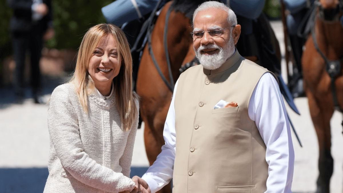 मेलोनी-मोदी वीडियो को 182 मिलियन ने देखा, जानें इतने व्यू पर कितनी होती है कमाई, ये है पूरा लेखा-जोखा मेलोनी-मोदी वीडियो को 182 मिलियन ने देखा, जानें इतने व्यू पर कितनी होती है कमाई, ये है पूरा लेखा-जोखा