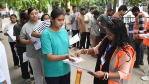 कैसे लीक हुआ NEET का पेपर, केरल से राजस्थान तक नेटवर्क; जांच के दायरे में 410 सवाल… ऐसे हुआ खुलासा