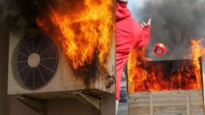 AC Blast से बढ़ा खतरा, घर में रखें ये 2 फायर सेफ्टी टूल्स; तुरंत आग से मिलेगी सेफ्टी, जानें कीमत