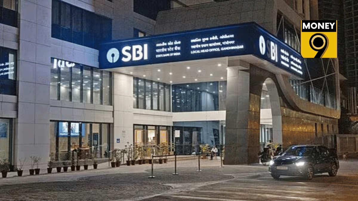 SBI की इस स्कीम से होगी Post Office की तरह हर महीने कमाई, जानें 5-10 लाख रुपये के निवेश पर कितना इनकम