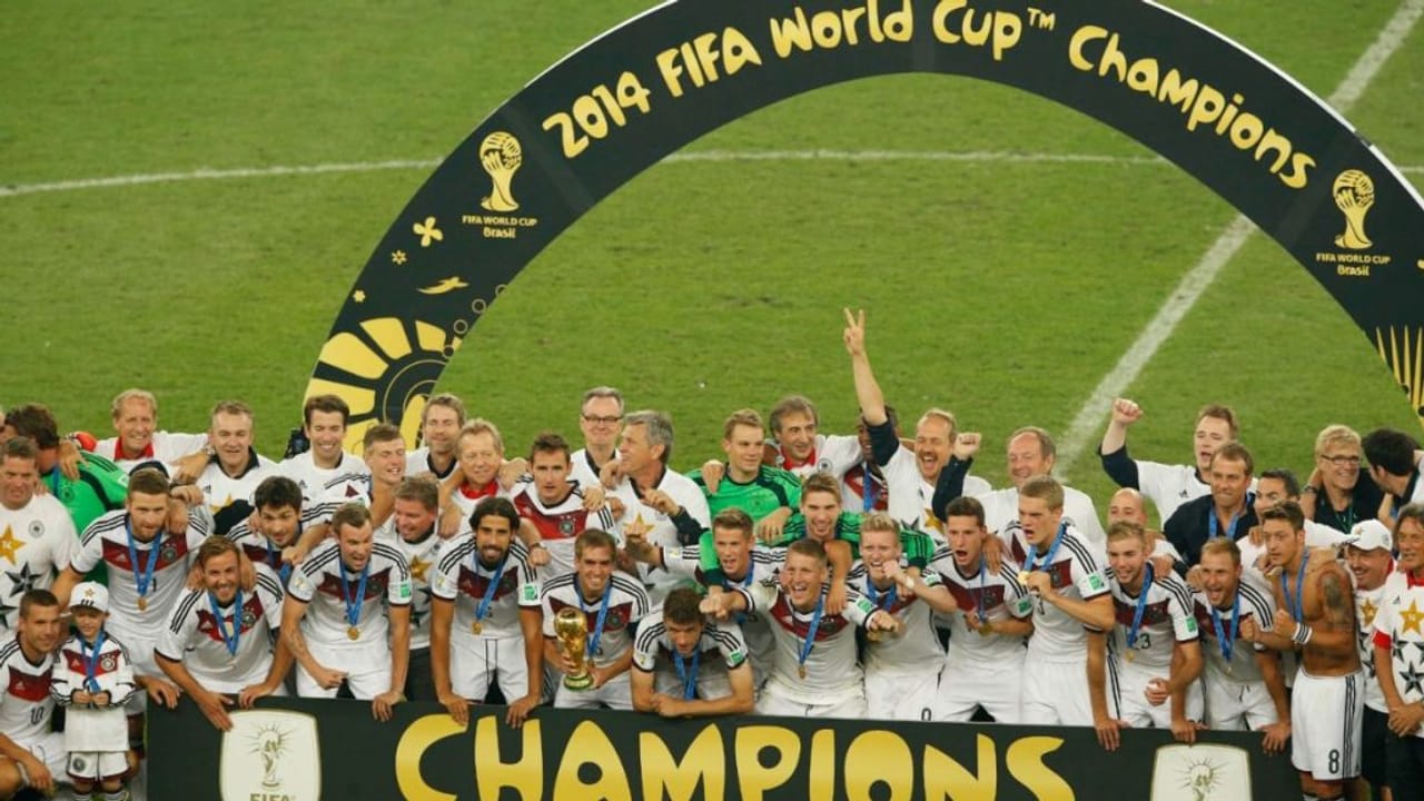 FIFA World Cup 2026 : फीफा वर्ल्ड कप 2026 से पहले जानें पिछले 5 विश्व विजेताओं की कहानी