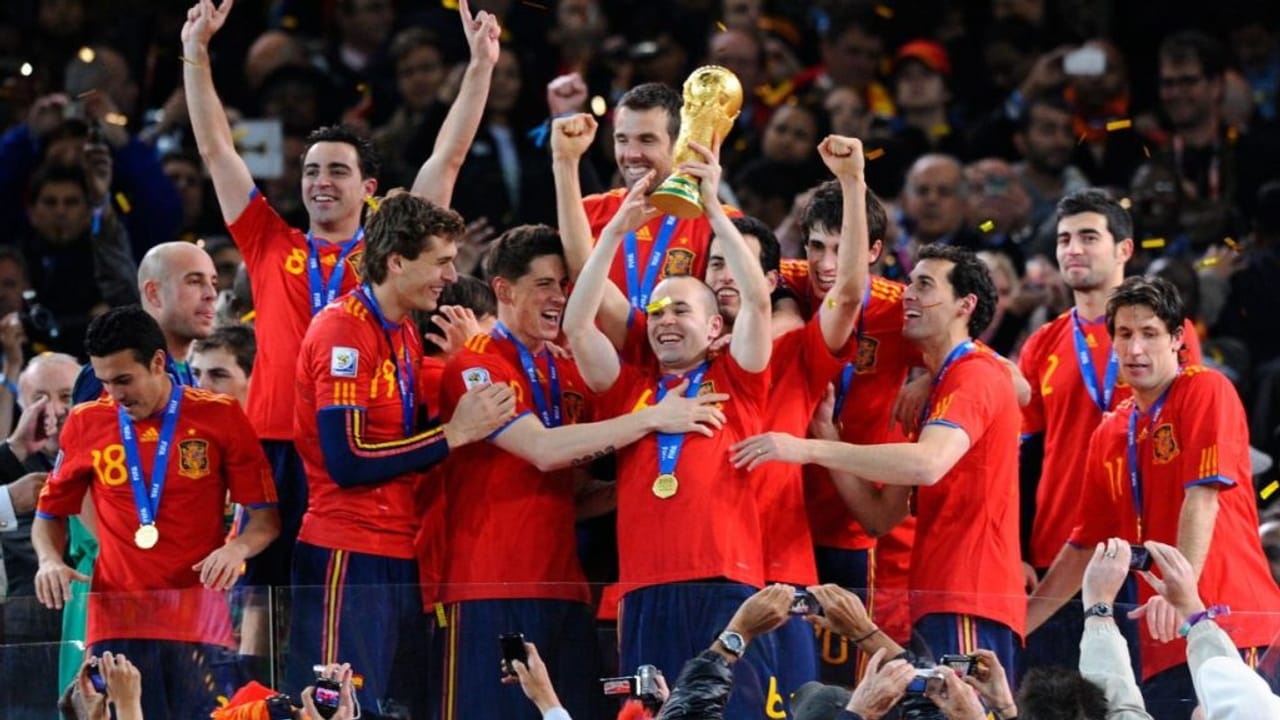 FIFA World Cup 2026 : फीफा वर्ल्ड कप 2026 से पहले जानें पिछले 5 विश्व विजेताओं की कहानी