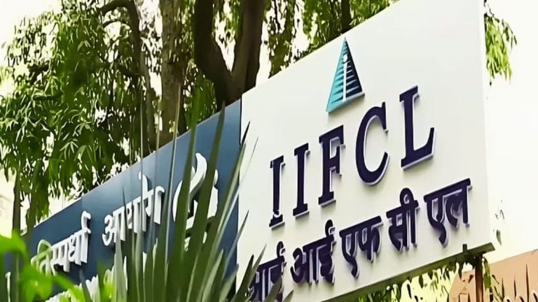 IIFCL की बड़ी तैयारी, विदेश से जुटाएगी 1 अरब डॉलर; जानें देश को कैसे होगा फायदा