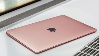 Apple यूजर्स को बड़ा झटका! MacBook-iPad हुए महंगे, AI ने बिगाड़ा खेल, जानें किन प्रोडक्ट्स के बढ़े दाम