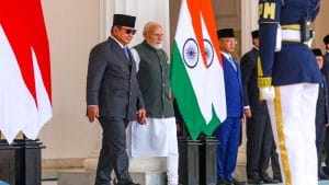 भारत और इंडोनेशिया ने ब्रह्मोस और अस्त्र मिसाइल डील पर साइन किए, दोनों देशों के बीच और मजबूत होंगे संबंध