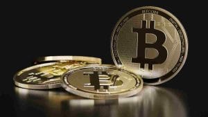 सबसे सुरक्षित Crypto Wallet में सेंध, हैकर्स ने सॉफ्टवेयर में कमी ढूंढ उड़ाए 818 करोड़!