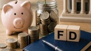 1 अक्टूबर से बदलेंगे FD के नियम, जानिए आम निवेशकों पर क्या होगा असर